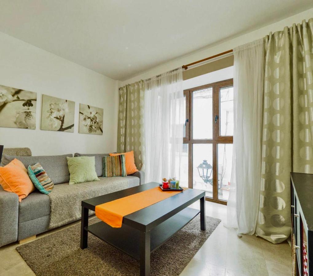 Heart Of Old Town Apartment Марбелья Экстерьер фото