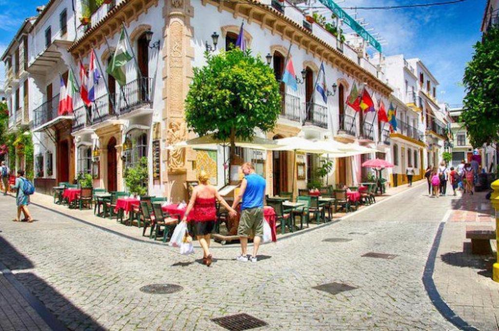 Heart Of Old Town Apartment Марбелья Экстерьер фото